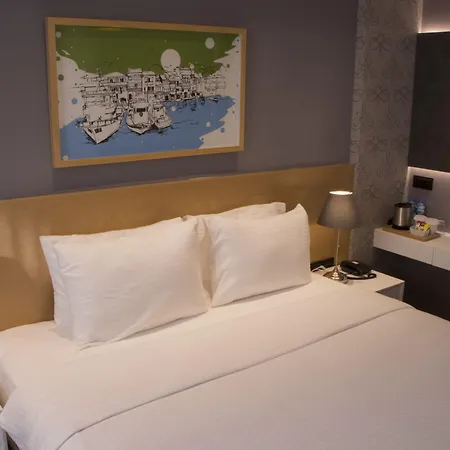 Ξενοδοχείο Four-g 3*